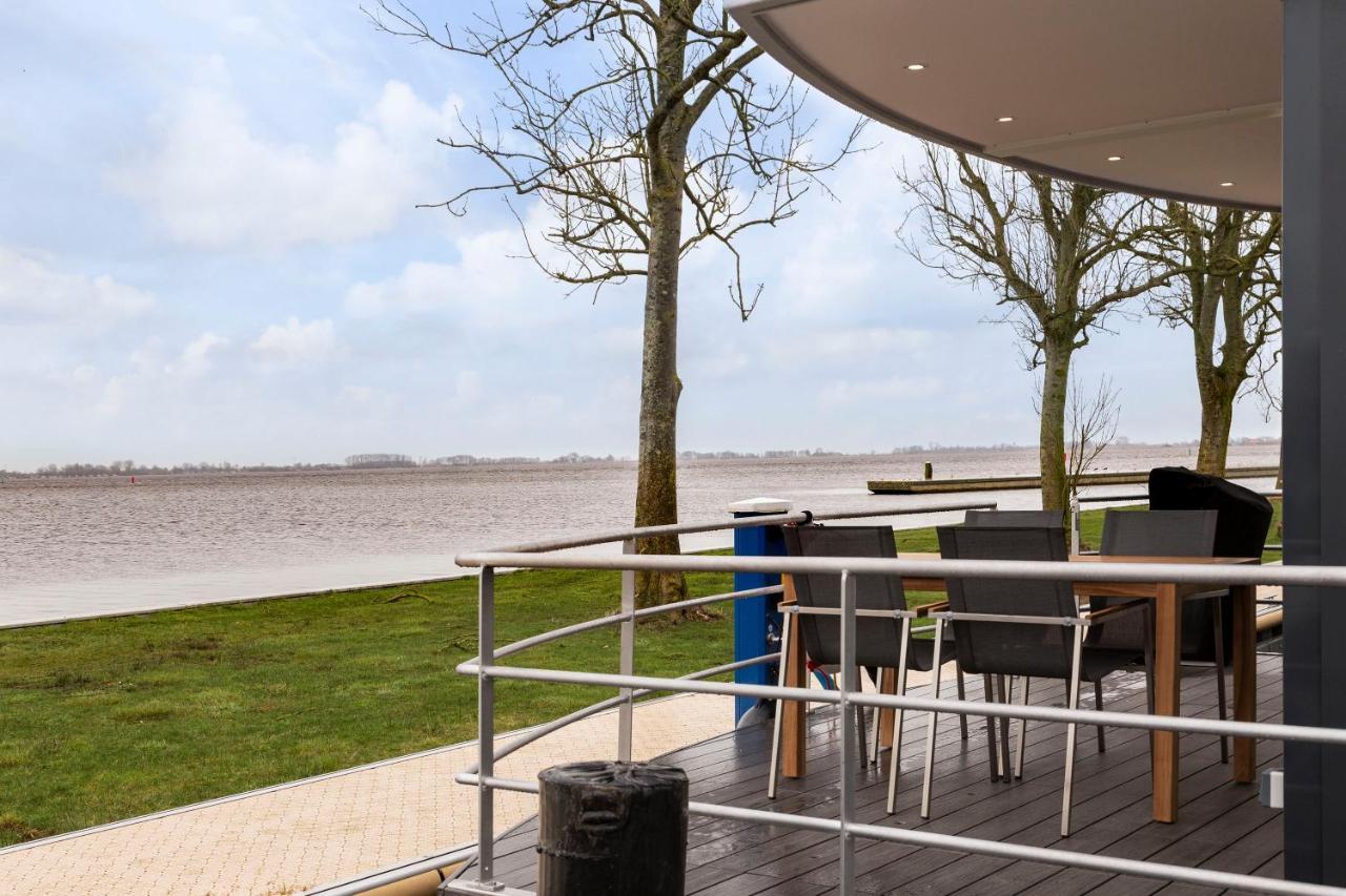 Welcome In - Houseboat 'Elysium' Met Eigen Aanlegsteiger Sneek - Offingawier Luaran gambar